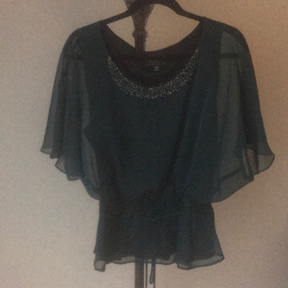 Rich green top with elastic waist